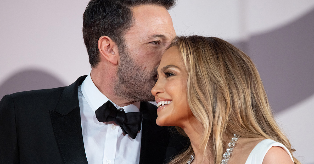 all-jennifer-lopez-engagement-rings-and-her-six-beautiful-love-stories