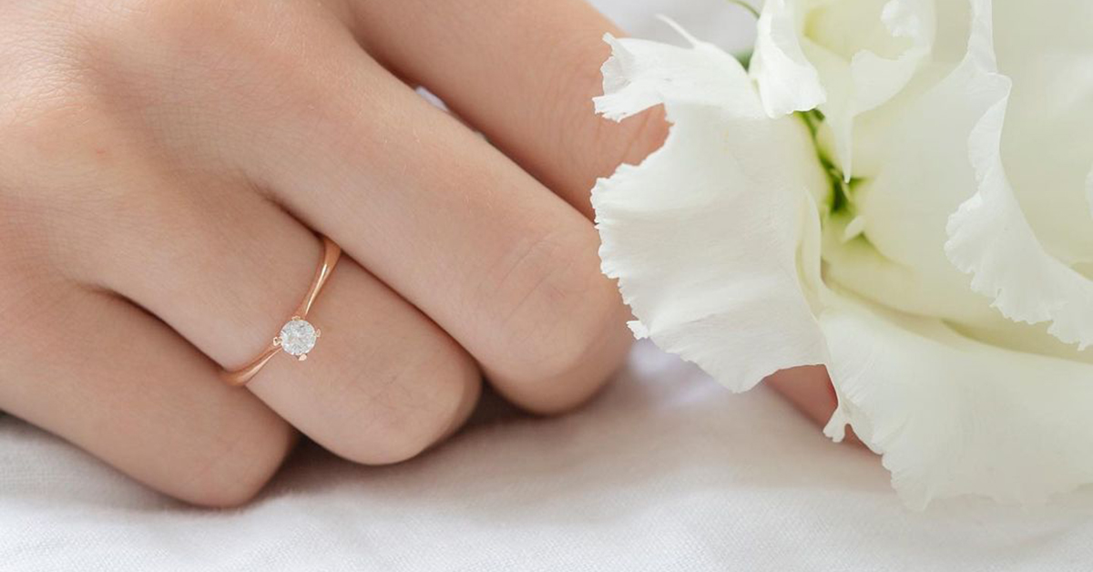 what-is-the-difference-between-a-wedding-and-engagement-ring